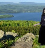 Marcebila stojí na Hassbergu - v místě zřetelně viditelných ruin Kunova hradu.